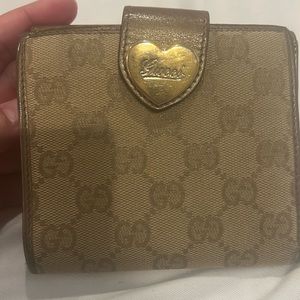 Gucci wallet